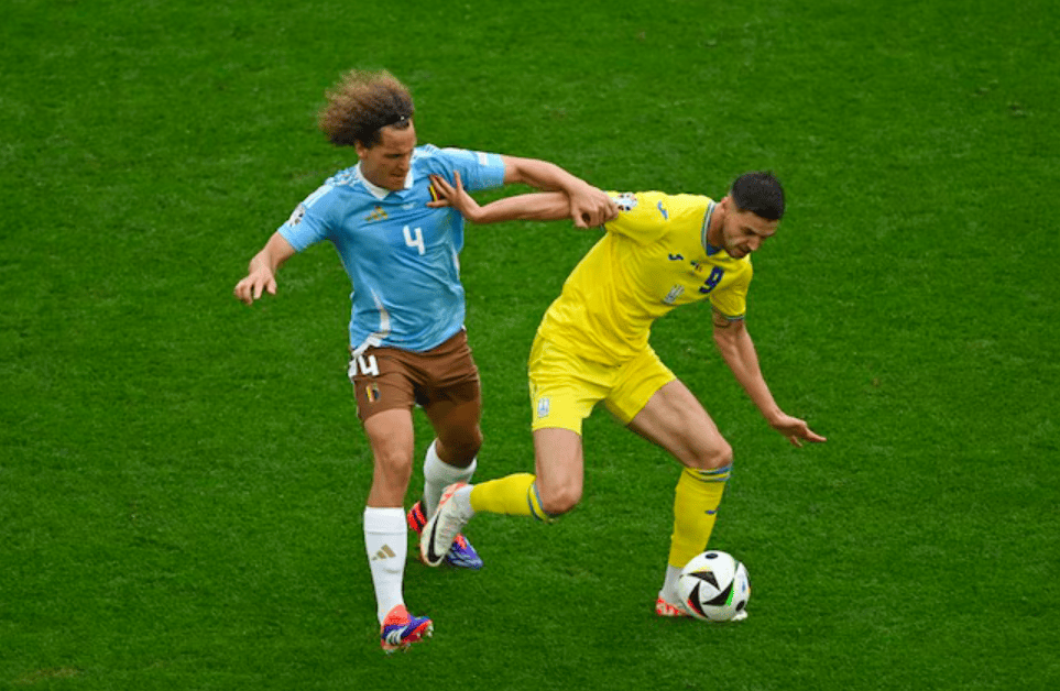 球星爆发!FIFA电竞赛场再现神级操作 球星爆发!FIFA电竞赛场再现神级操作