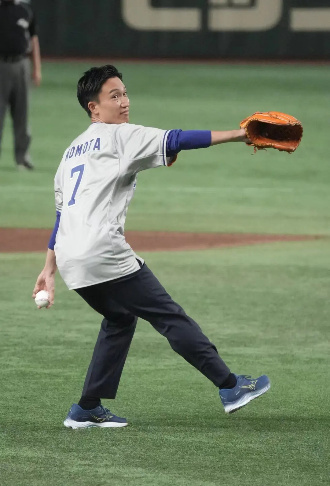 泰国队力克日本队，桃田贤斗统治全场