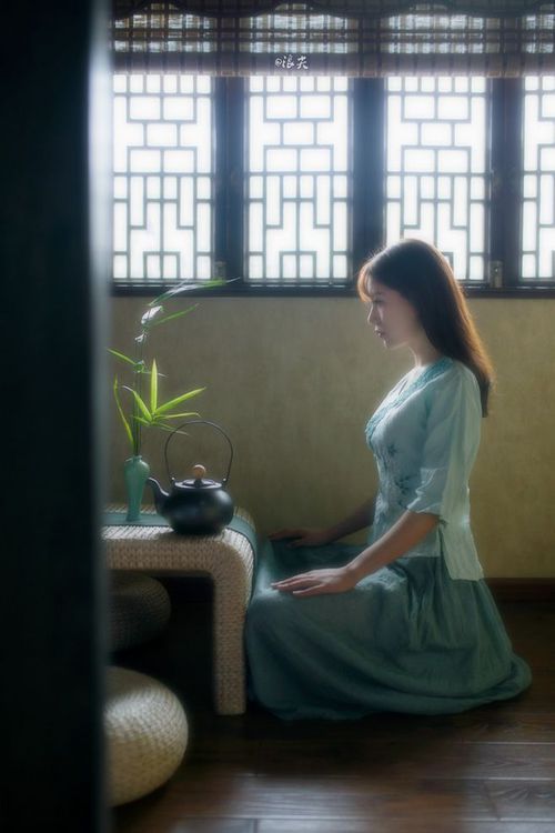 统治力的两种形态，C罗的史诗之夜与尼日利亚的战术革命