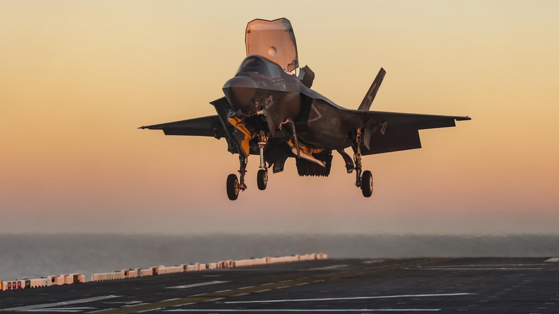 唯一性，夜与光的辩证法—记奥运周期关键战中皮克的封神时刻