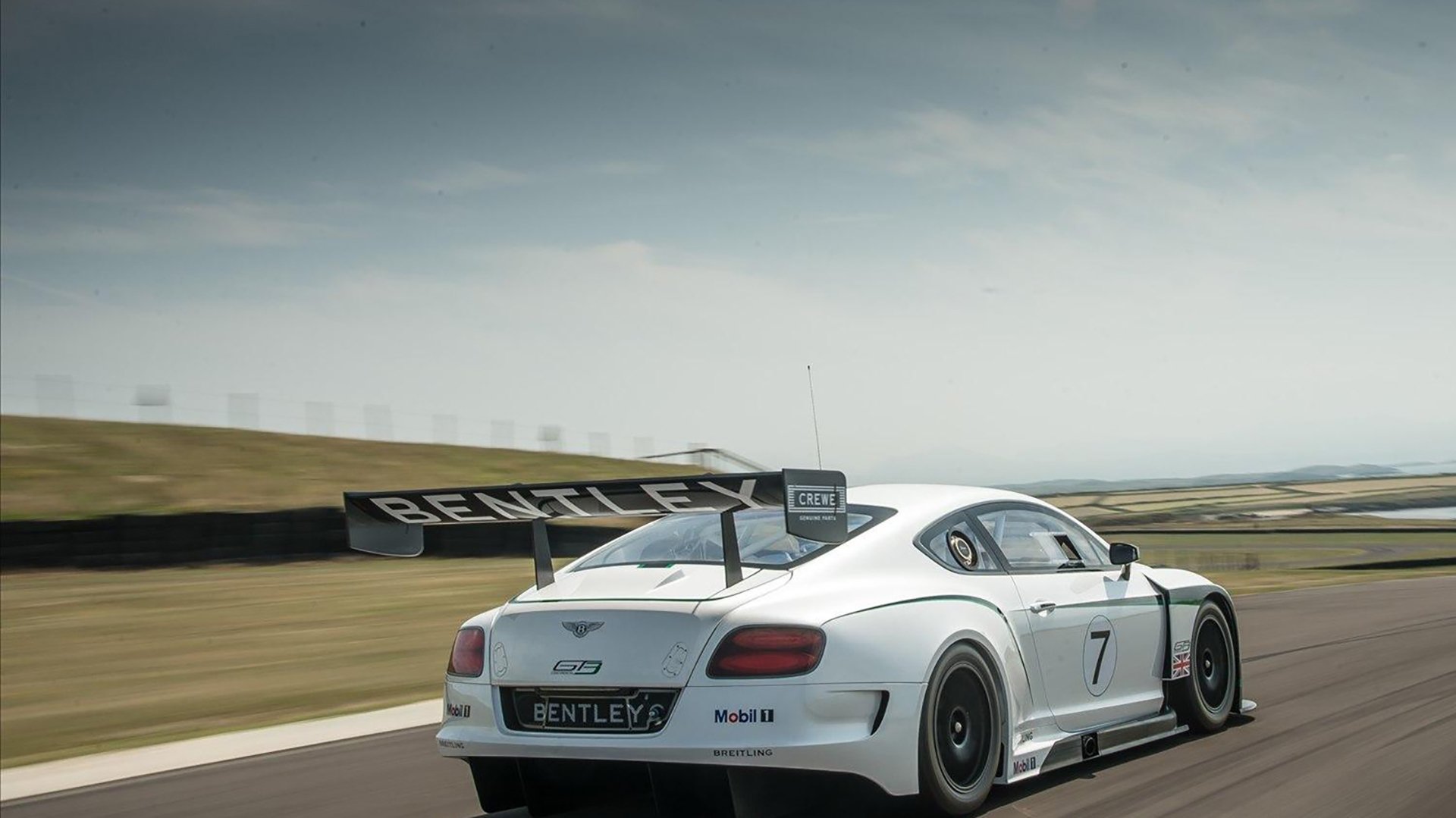 双线闪耀,当恩比德统治费城之夜,吉林队跨越活塞登顶