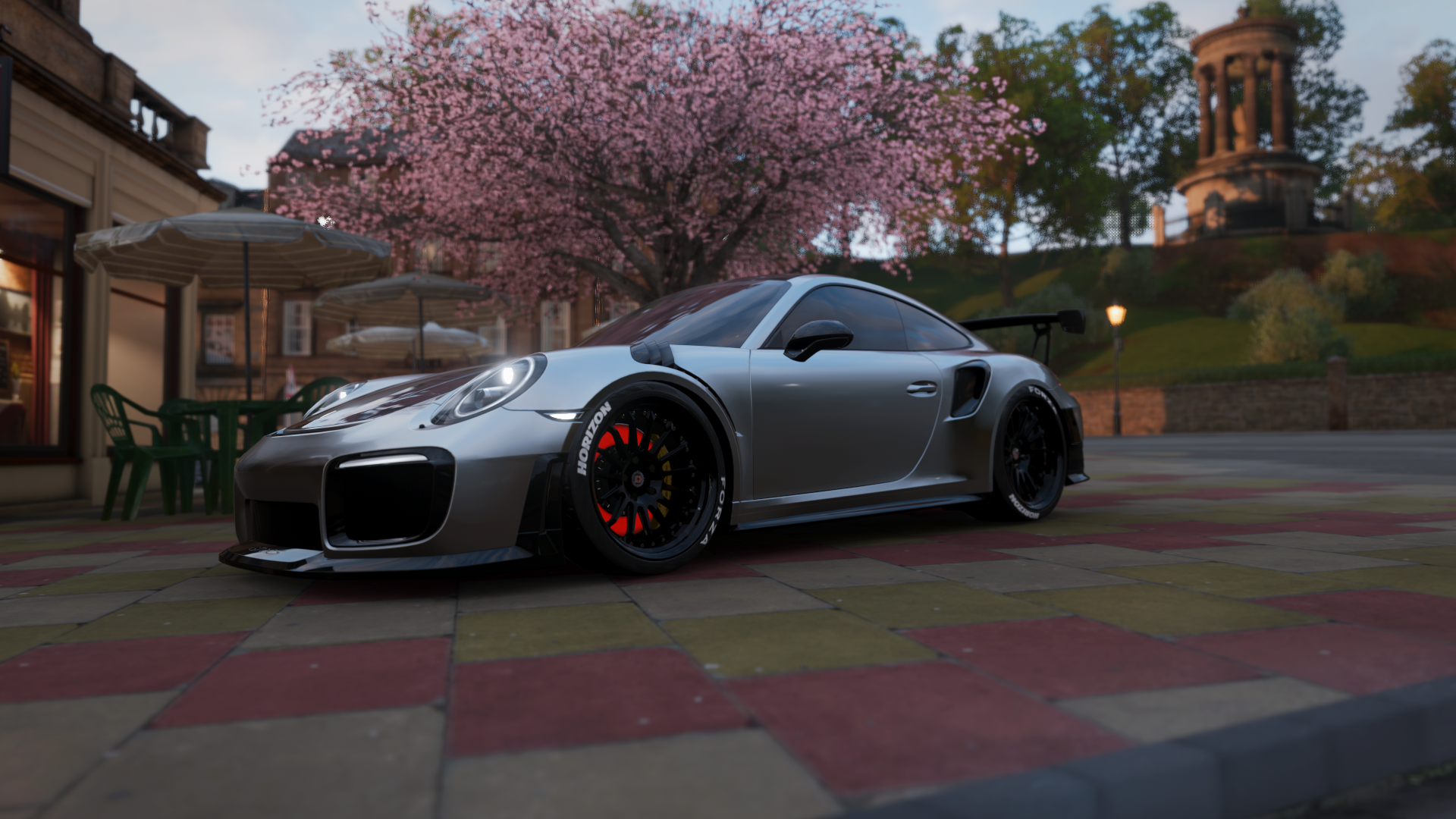 节奏大师的传承,从安联球场到美加墨的绿色棋盘