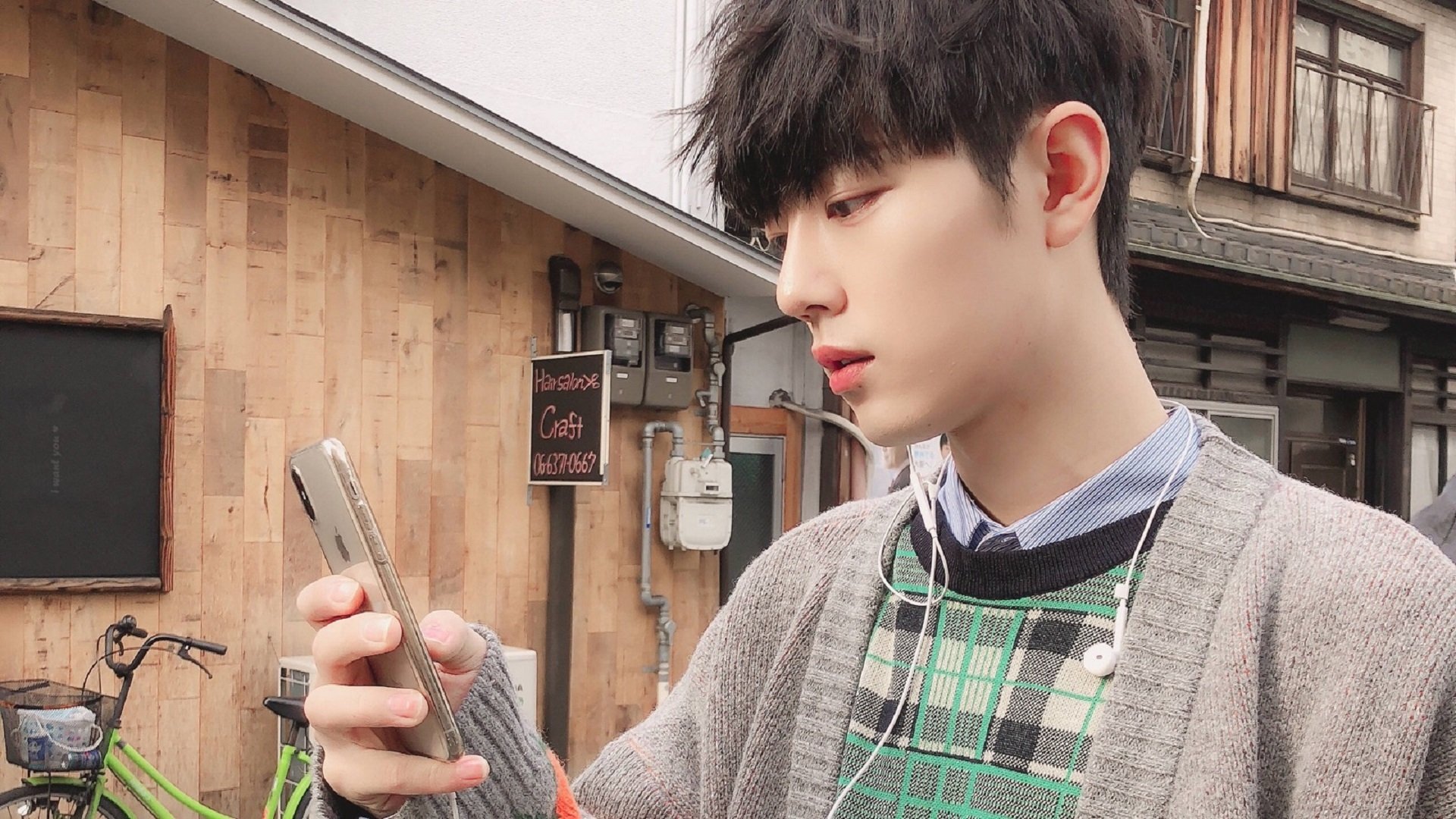 阿坎吉闪电破门主导比赛，沙特精密战术完美压制高原雄鹰